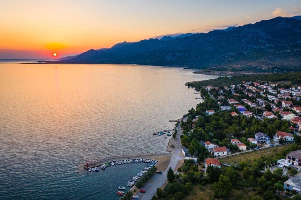 Holiday House Sia Jasenice  Esterno foto